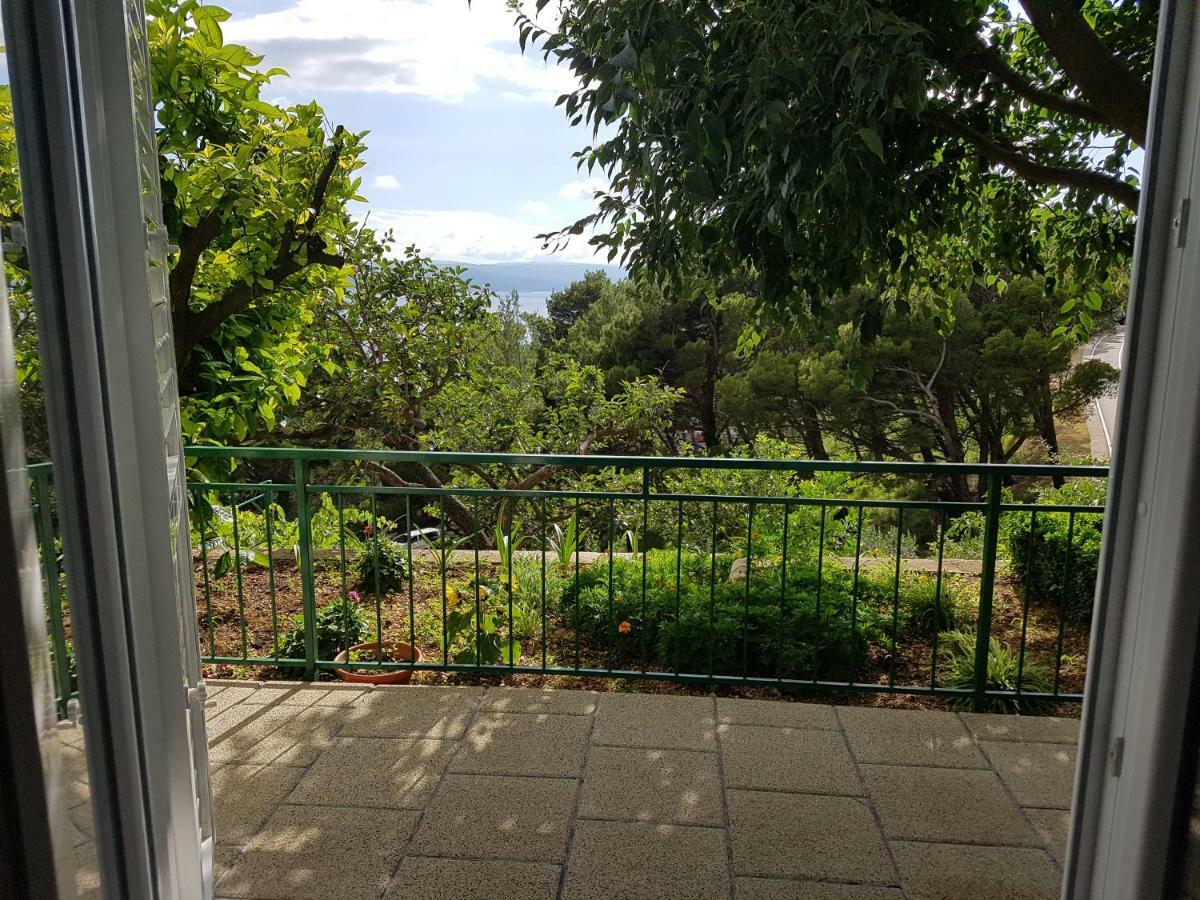 Guesthouse Dominovic Brela Buitenkant foto